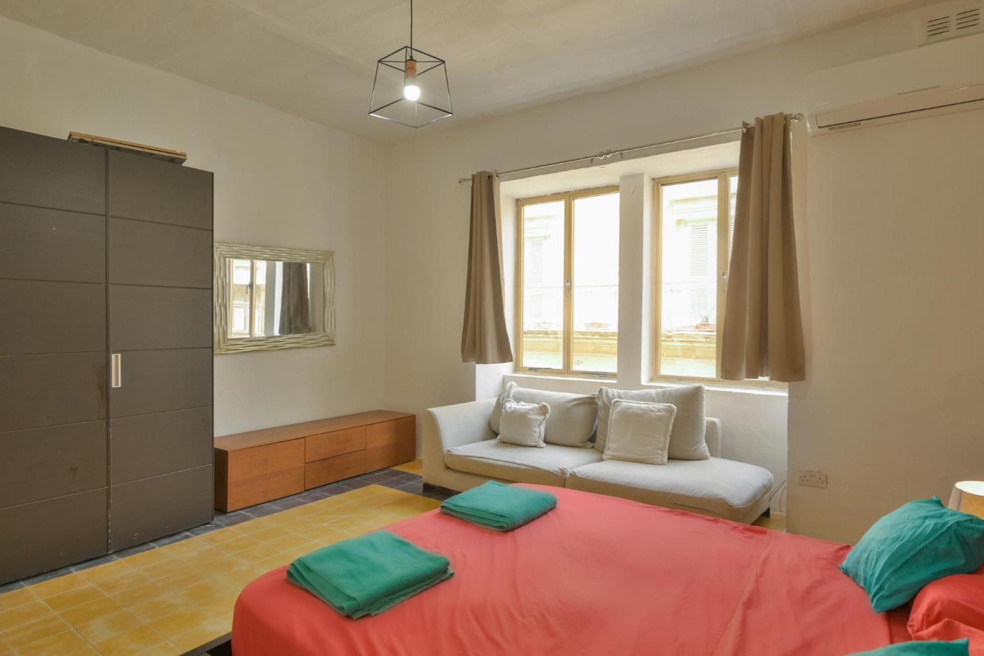 New 1 Bedroom Apartment In Valletta City Centre With Terrace And Views Exteriör bild