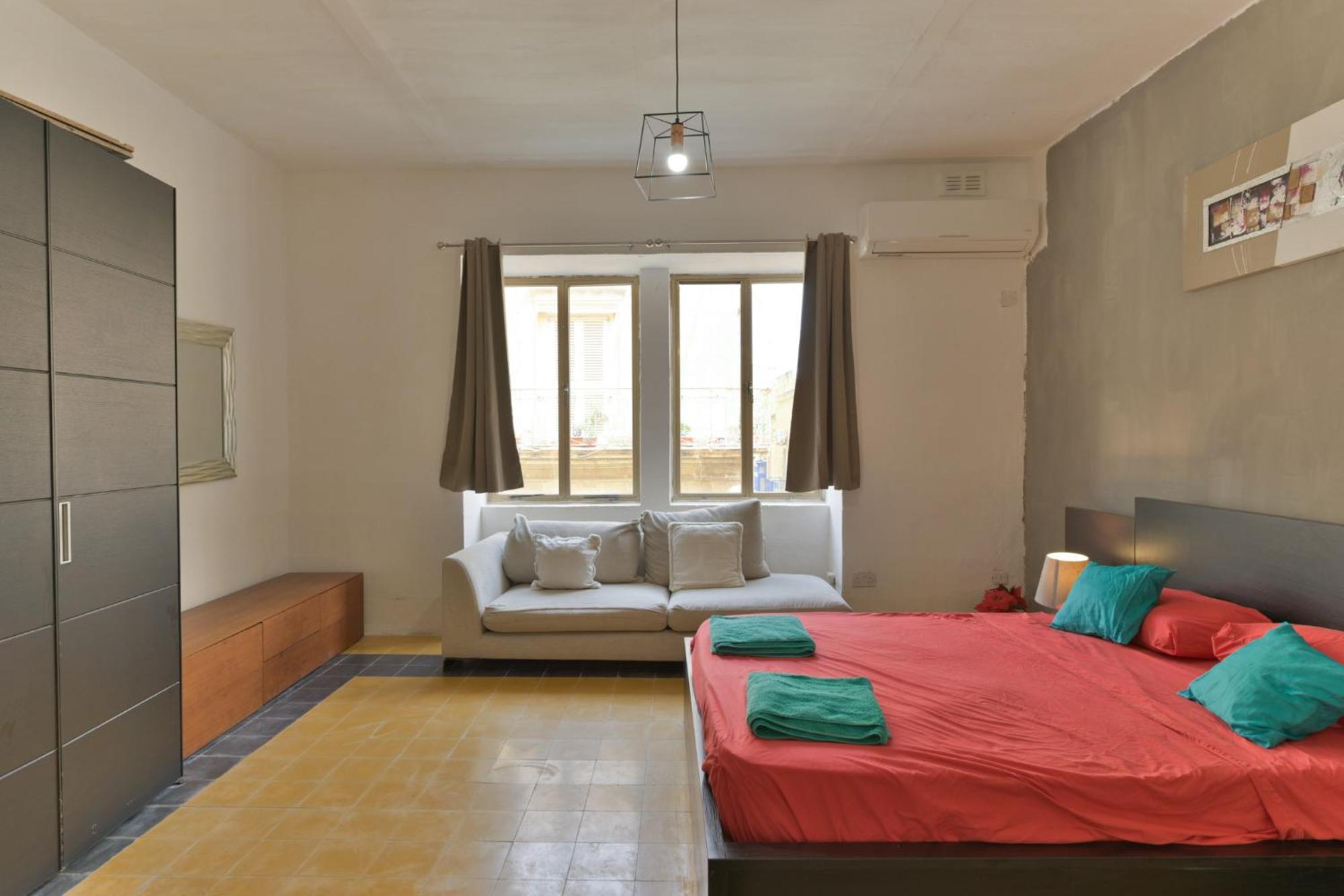 New 1 Bedroom Apartment In Valletta City Centre With Terrace And Views Exteriör bild